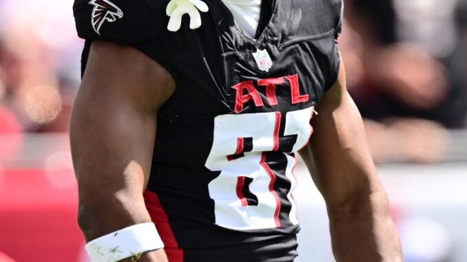 falcons-are-releasing-veteran-tight-end-jonnu-smith-per-v0-fBbEy3A-eMv6tIDmOAvWudQRYBqSl1m961vBaonho5M