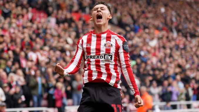 CHRIS-RIGG-SUNDERLAND-CELEBRATION-scaled (2)